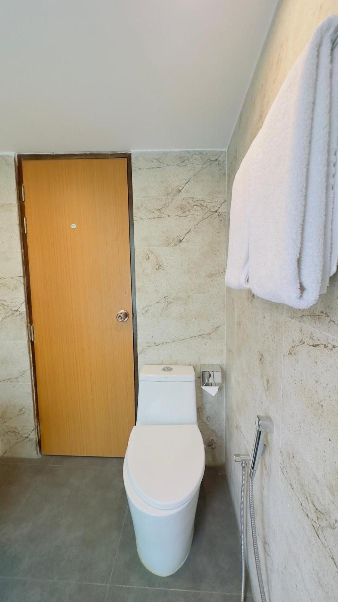 Priyo Nibash Stylish Residential Hotel ダッカ エクステリア 写真