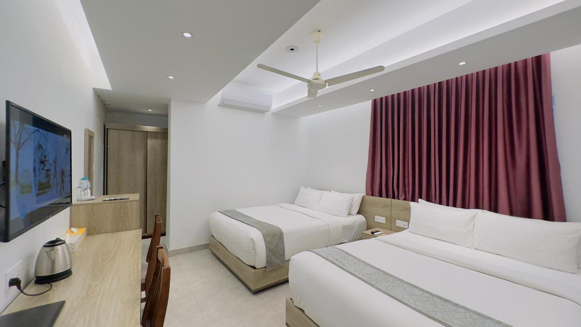 Priyo Nibash Stylish Residential Hotel ダッカ エクステリア 写真