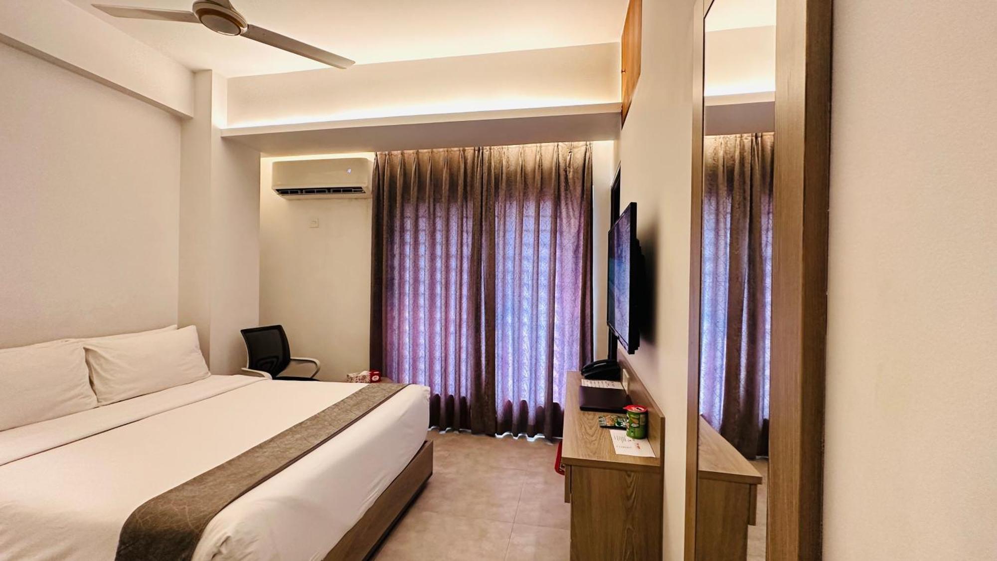 Priyo Nibash Stylish Residential Hotel ダッカ エクステリア 写真